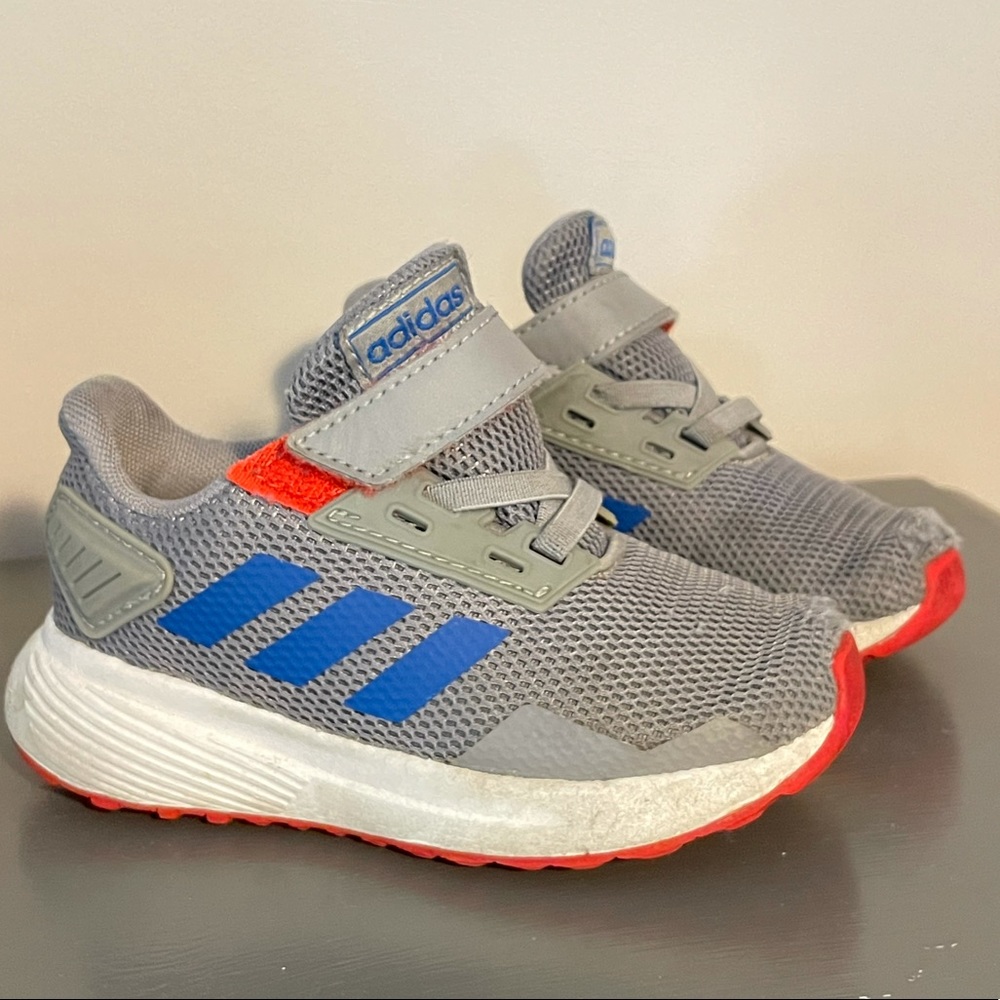 [Adidas] Toddler Sz 7 Sneakers